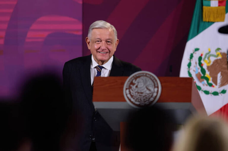 PIDE AMLO QUE MORENA INFORME DESTINO DE 3 MIL MDP DE PRERROGATIVAS