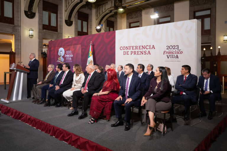 SRE Y FUERZA AÉREA MEXICANA ASISTEN A MEXICANOS EN ISRAEL: AMLO