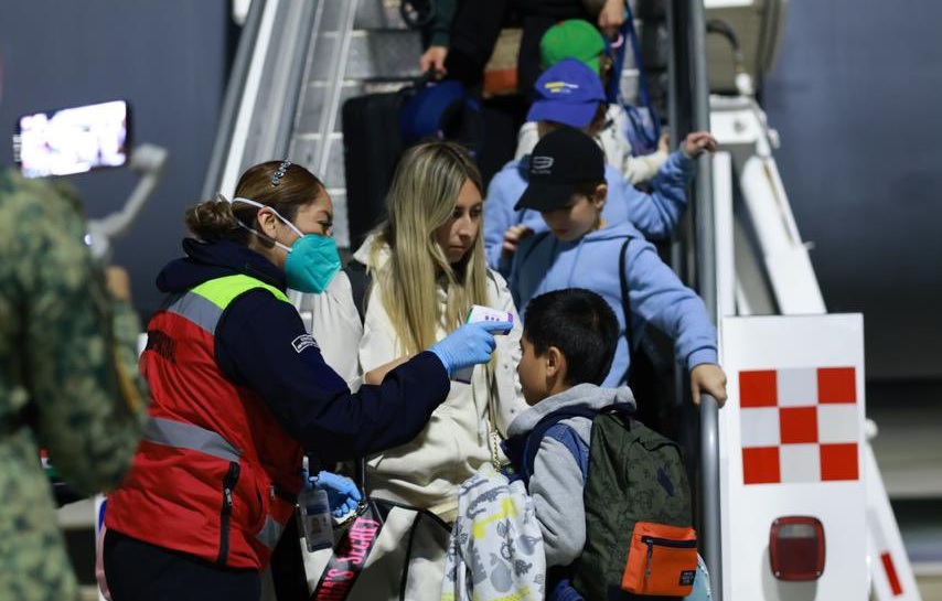 Concluye repatriación de mexicanos en Israel