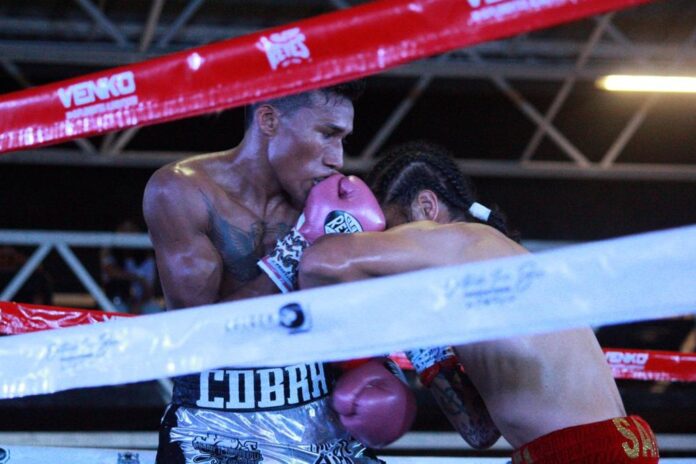 El evento contó con la presencia del director general del Instituto Municipal del Deporte de Solidaridad, Amador Gutierrez Guigui, en representación de la edil solidarense Lili Campos Miranda, el promotor Ignacio Juárez, el empresario Armando Pérez, el presidente de la Comisión Municipal de Box, Lucha Libre y Artes Marciales Mixtas de Solidaridad , Dr .Mario Abarca, quien con su cuerpo colegiado fueron los que sancionaron la función; además se contó con apoyo de Protección Civil, Seguridad Publica, Ambulancia para resguardo y seguridad de todos los presentes.