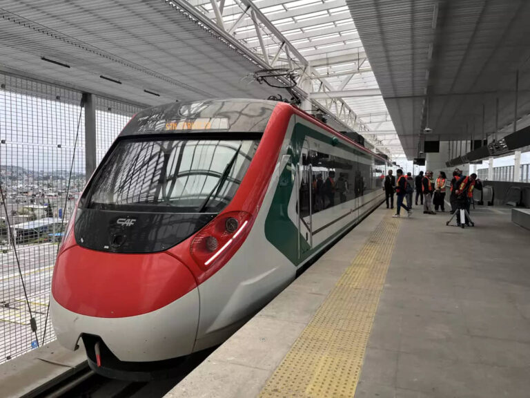 QUIERE AMLO TRENES ELÉCTRICOS PARA PRIMERAS SIETE RUTAS DE PASAJEROS