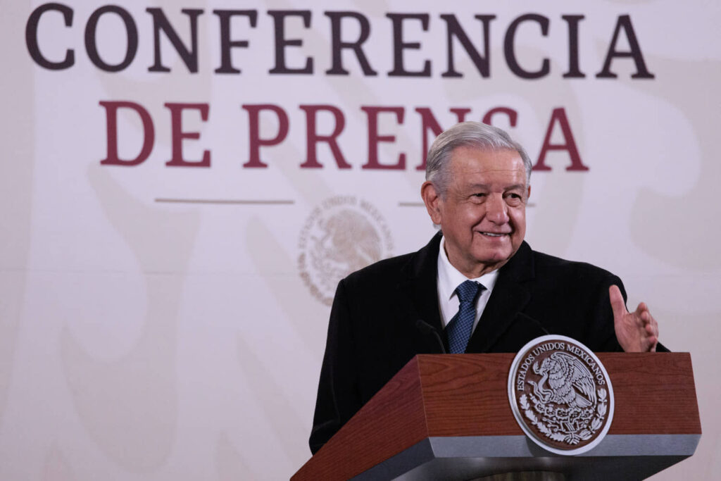 SÍ ES POSIBLE HACER UN GOBIERNO AUSTERO: AMLO