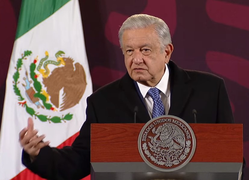 ELECCIÓN SERÁ UN "PLEBISCITO" ENTRE DOS PROYECTOS DE NACIÓN: AMLO