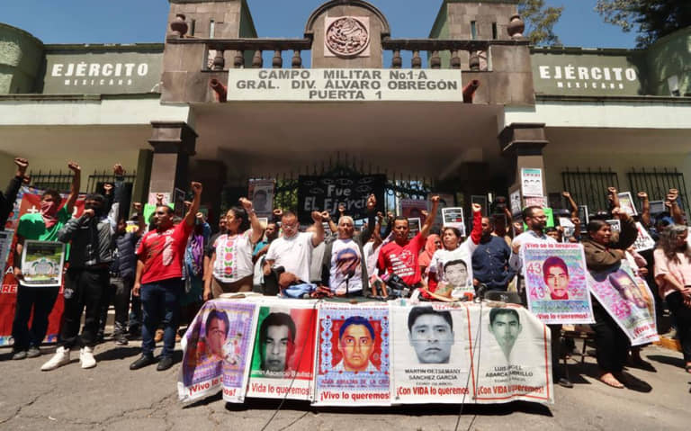 SALEN DE PRISIÓN MILITARES SEÑALADOS POR DESAPARICIÓN FORZADA EN CASO AYOTZINAPA