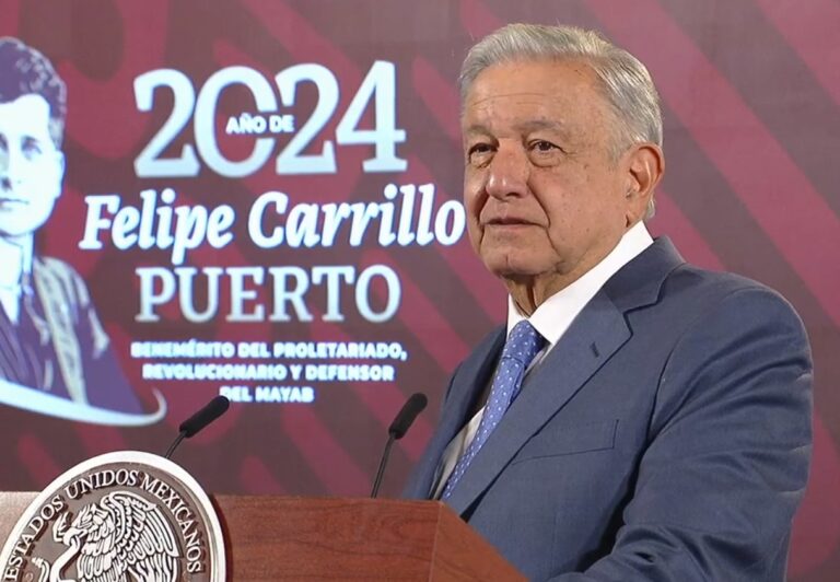 BECAS Y TRABAJO A LOS JÓVENES ENTRE LAS 20 INICIATIVAS CONSTITUCIONALES DE AMLO