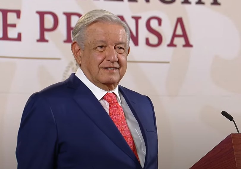 BUSCARÁ LÓPEZ OBRADOR HABLAR CON PADRES DE NORMALISTAS Y NO CON REPRESENTANTES