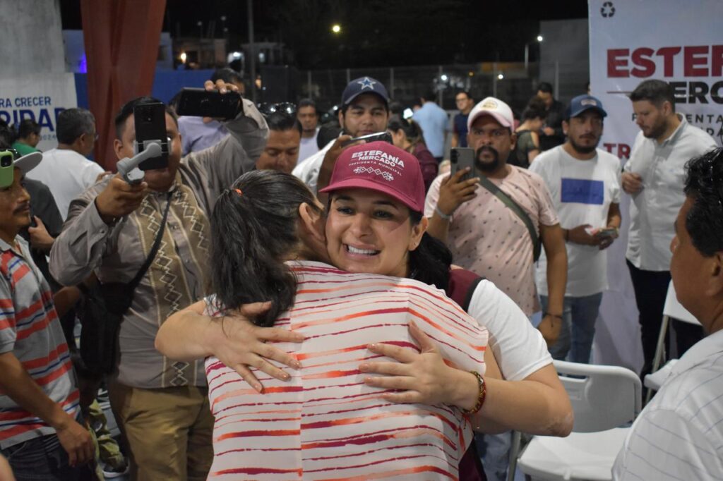 Escuchando al pueblo, Estefanía Mercado da inicio a los “Diálogos de la Transformación” en Puerto Aventuras