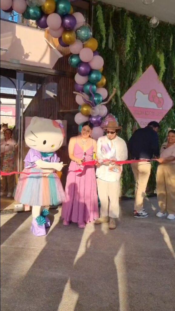 ¡Hello Kitty Café llega a Cancún!