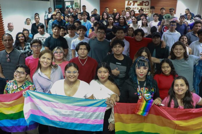 -Reivindicación del Día Internacional contra la Homofobia, la Transfobia y la Bifobia