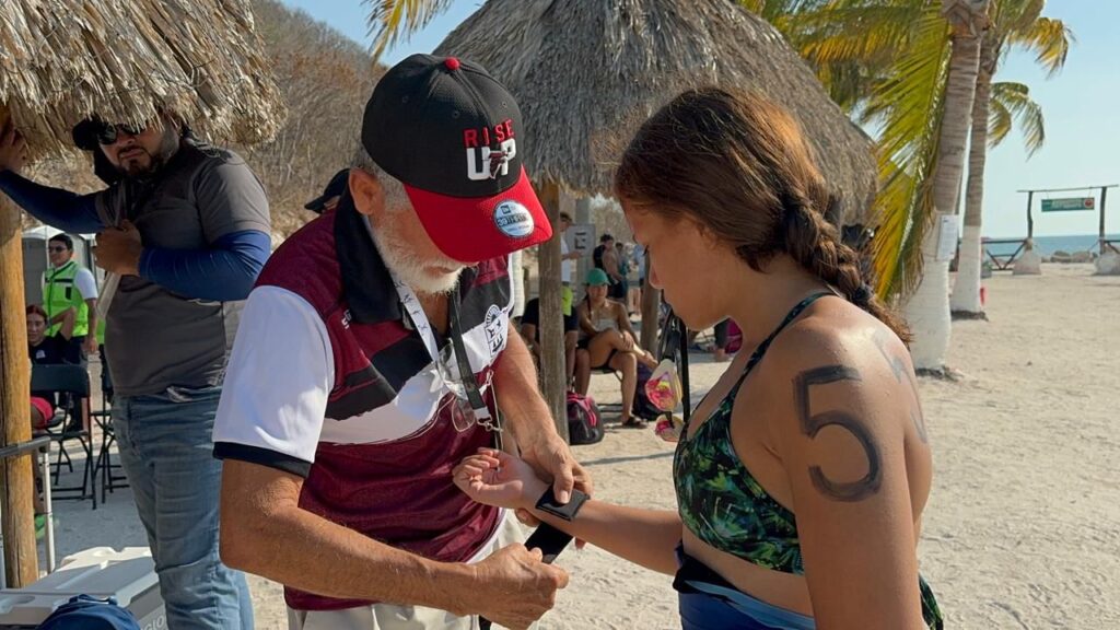 NADADORES QUINTANARROENSES CONQUISTAN DOS MEDALLAS EN AGUA ABIERTAS DE LOS NACIONALES CONADE 2024 QUE SE CELEBRA EN CAMPECHE