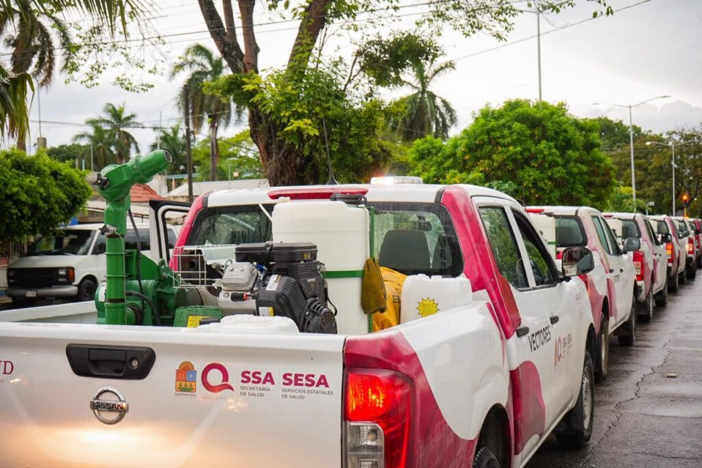 Continúa el operativo de combate al dengue en todo Chetumal