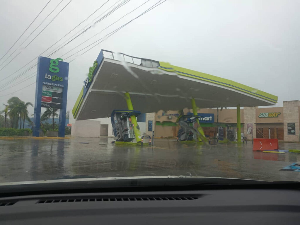 HURACÁN 'BERYL' IMPACTA TULUM, QUINTANA ROO, COMO CATEGORÍA 2