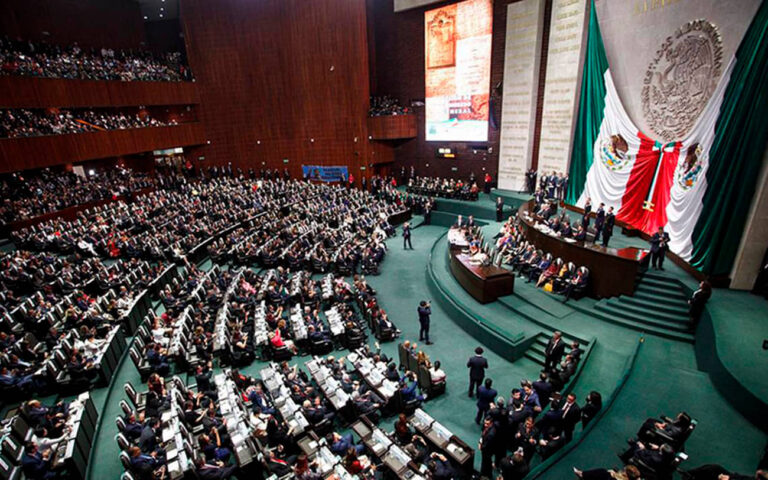 APRUEBAN DIPUTADOS REFORMA PARA QUE EL INFONAVIT CONSTRUYA VIVIENDA