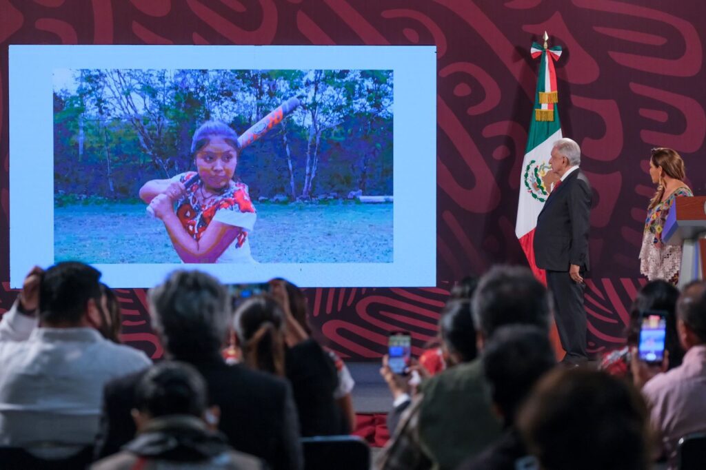 EL TREN MAYA ES LA VÍA HACIA LA JUSTICIA SOCIAL Y LA PROSPERIDAD COMPARTIDA PARA NUESTRAS COMUNIDADES EXCLUIDAS DEL ÉXITO TURÍSTICO: MARA LEZAMA