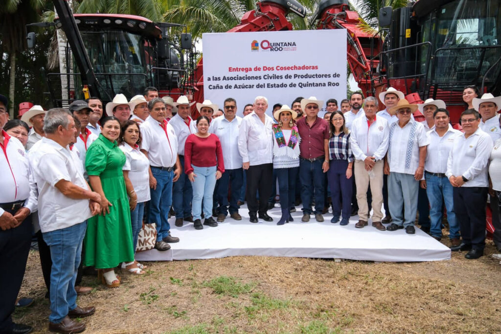 ENTREGA MARA LEZAMA COSECHADORAS DE ÚLTIMA GENERACIÓN PARA BENEFICIO DE MÁS DE 3 MIL 500 CAÑEROS