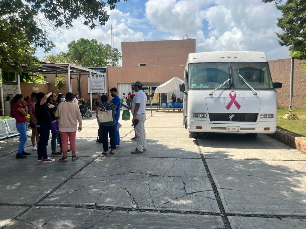 CONTINÚA IMSS QUINTANA ROO LLEVANDO MASTÓGRAFO MÓVIL PARA PREVENCIÓN OPORTUNA DE CÁNCER DE MAMA