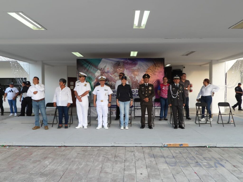 CONMEMORAN CON DESFILE CÍVICO-MILITAR, 214 ANIVERSARIO DE LA INDEPENDENCIA DE MÉXICO