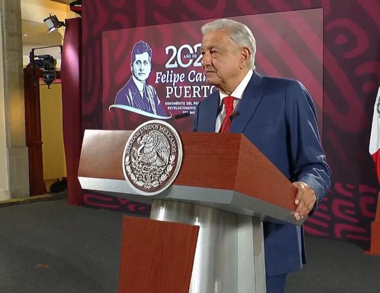 SE DESPIDE AMLO DE SU GABINETE DE SEGURIDAD