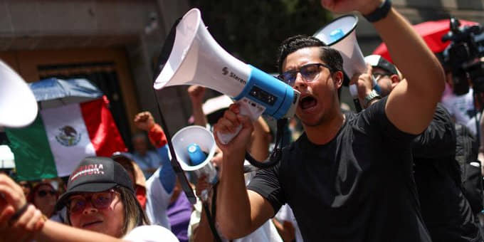 TRABAJADORES DE LA CORTE SE SUMAN AL PARO DEL PODER JUDICIAL