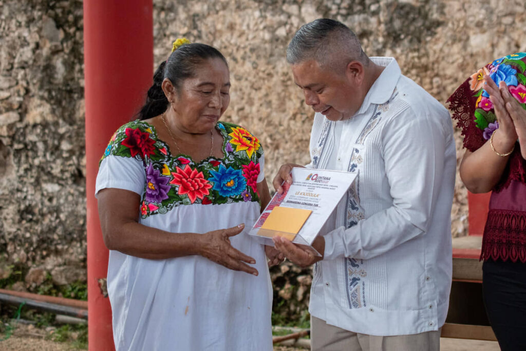 INMAYA RECONOCE A MUJERES INDÍGENAS DE QUINTANA ROO