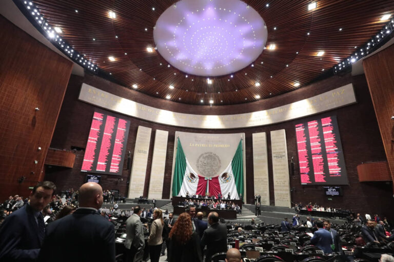 DIPUTADOS APRUEBAN SIN CAMBIOS PRESUPUESTO 2025; TURNAN A SHEINBAUM