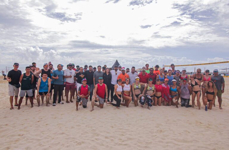 CELEBRAN FESTIVAL DE VOLEIBOL DE PLAYA EN EL CORAZÓN TURÍSTICO DE SOLIDARIDAD