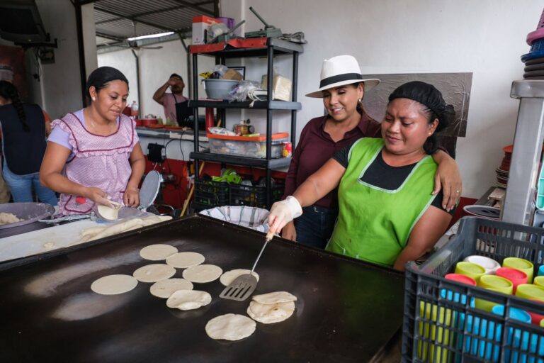 ACTIVIDAD ECONÓMICA SE MANTIENE FIRME EN CHETUMAL Y MAHAHUAL TRAS LA TORMENTA TROPICAL “SARA”