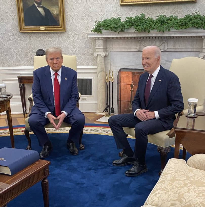 JOE BIDEN Y DONALD TRUMP SE REÚNEN EN EL SALÓN OVAL Y ACUERDAN UNA TRANSICIÓN PACÍFICA