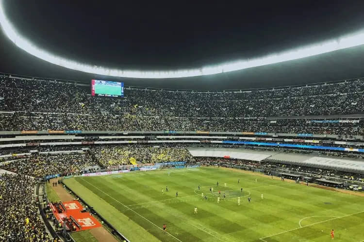 MÉXICO ES EL PAÍS CON LA MAYOR CANTIDAD DE FUTBOLISTAS PROFESIONALES