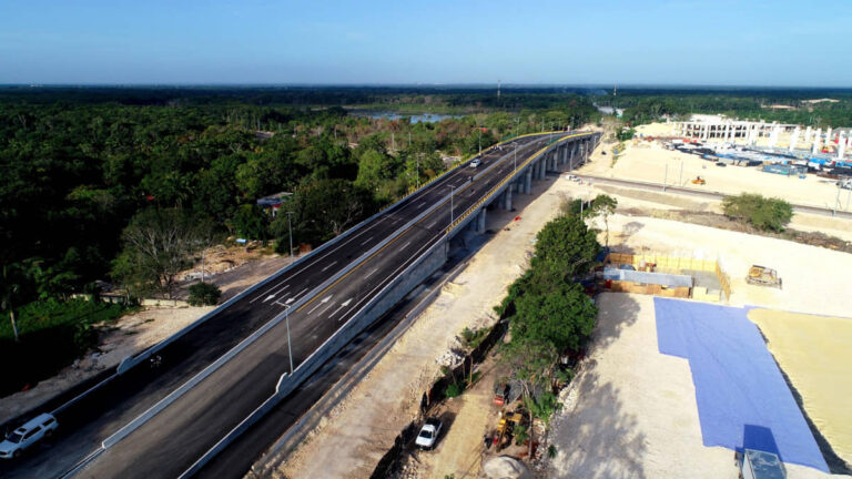 VERIFICAN AVANCES EN EL PUENTE DE ENTRADA A CHETUMAL, SERÁ INAUGURADO ANTES DE NAVIDAD